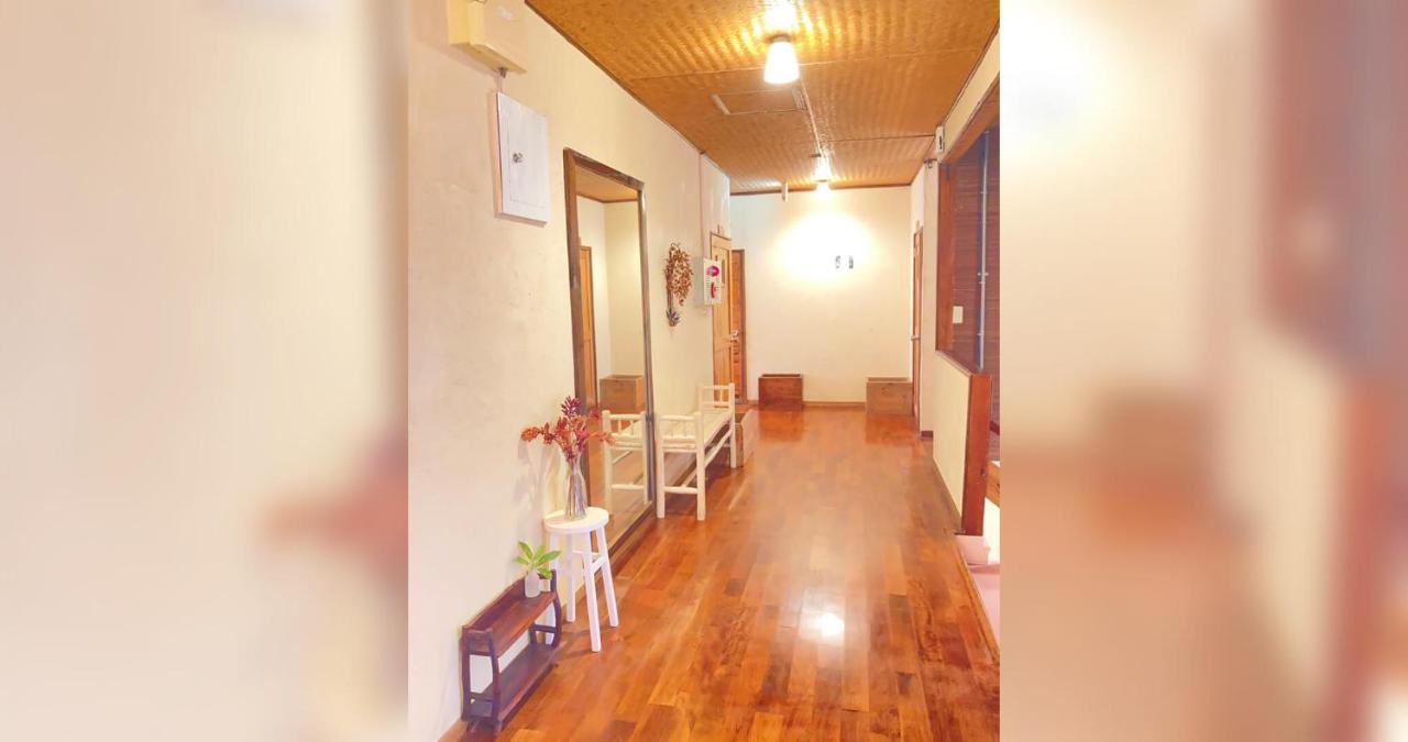 Hotel ペンションやいま日和 Ishigaki  Exterior foto