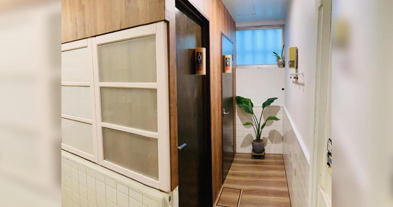 Hotel ペンションやいま日和 Ishigaki  Exterior foto